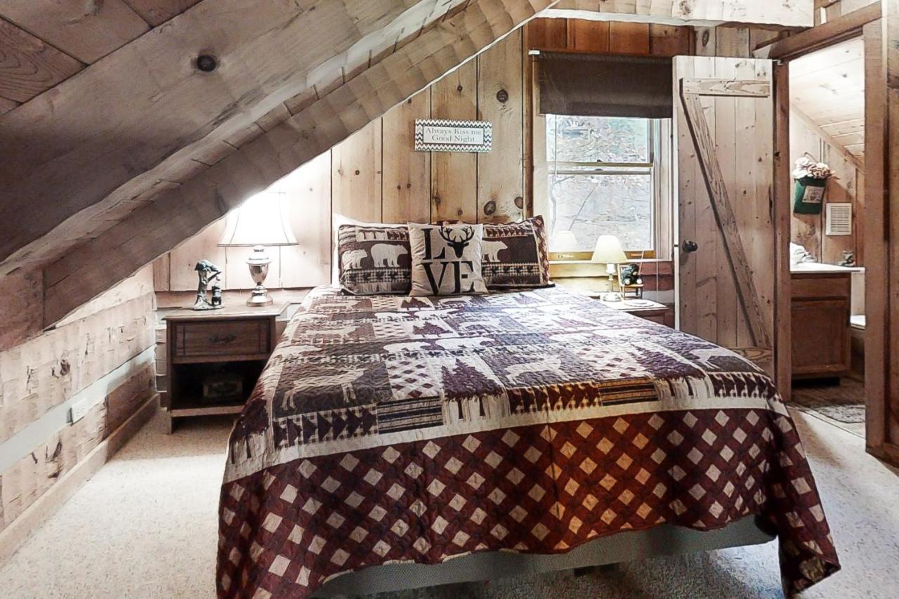 Misty View Cabin Hatchertown Luaran gambar