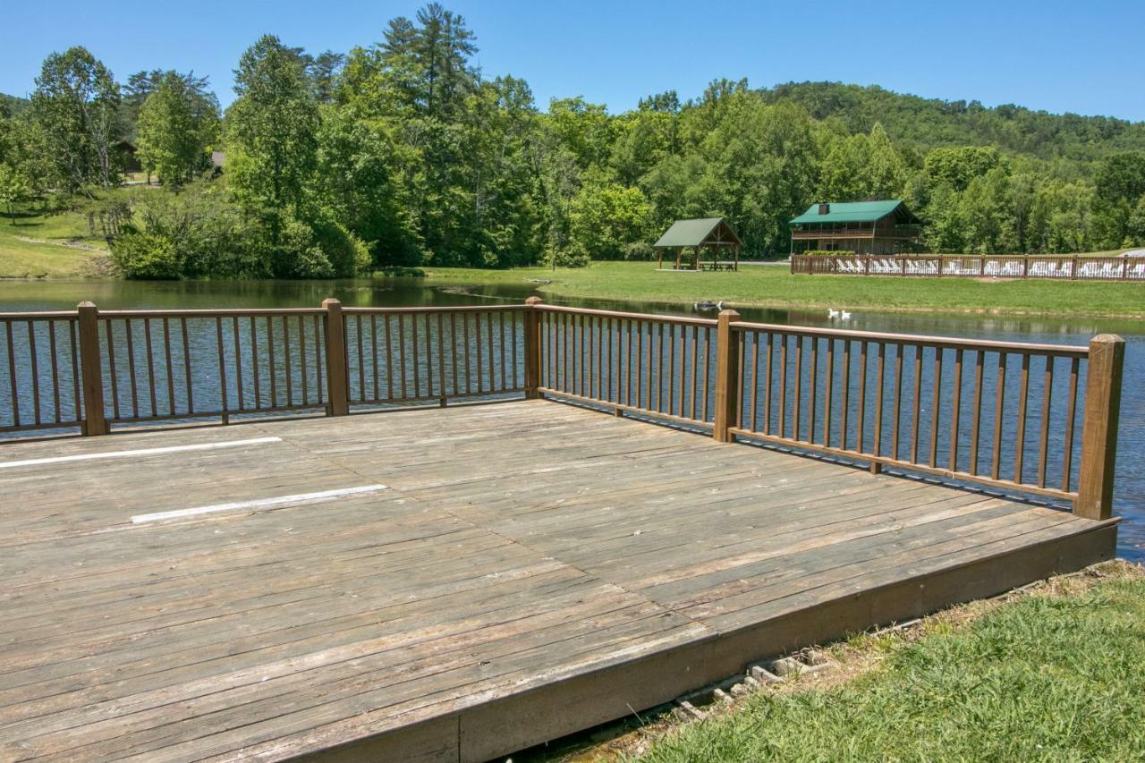 Misty View Cabin Hatchertown Luaran gambar